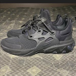 Nike Presto React Boys Size 7y Sold!